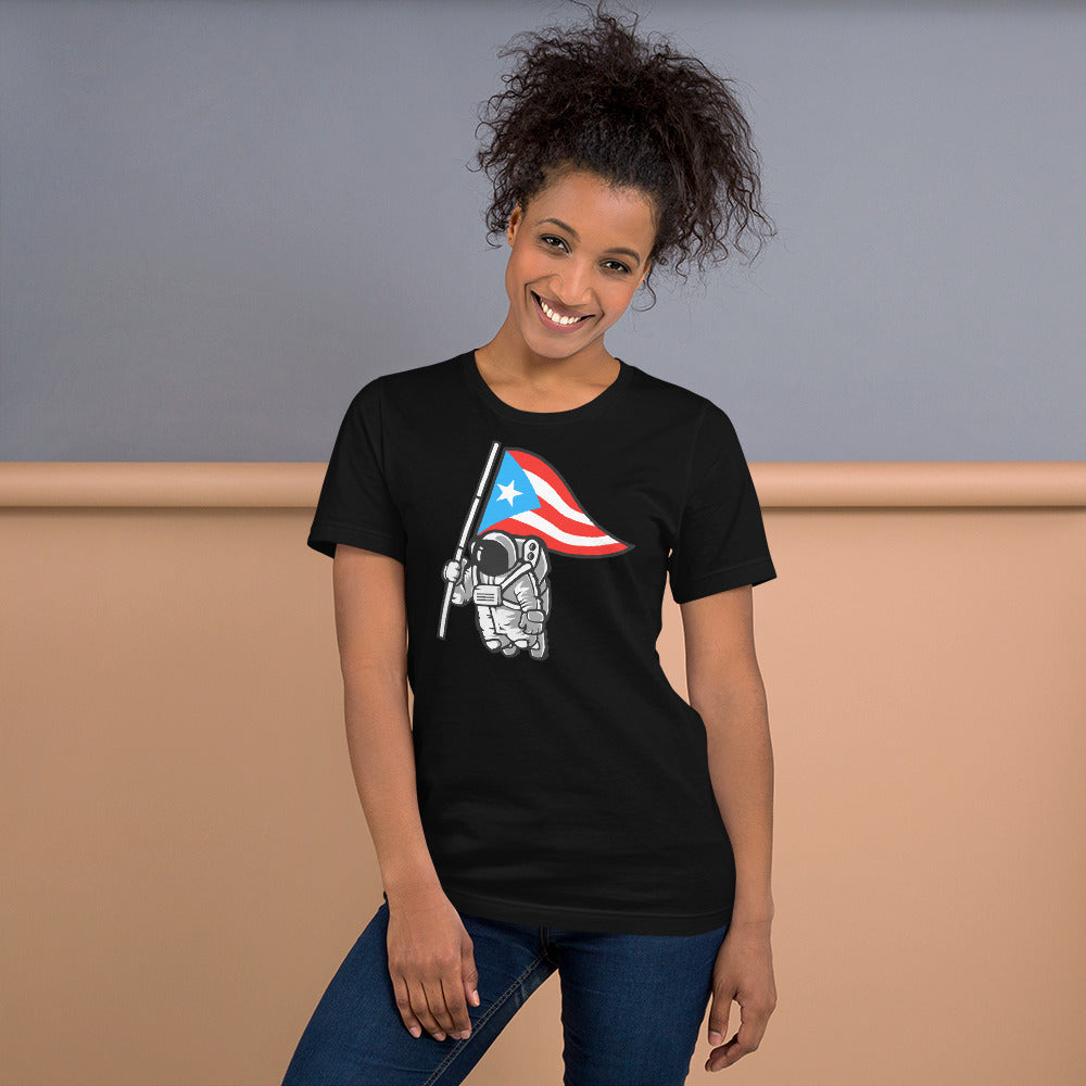 Boricua hasta en la luna Unisex T-Shirt